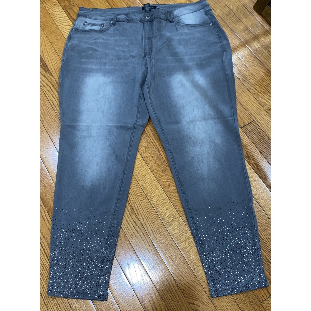 Ashley Stewart Jeans Studded Sequin Size 22 Dark Wash‎ Distressed
